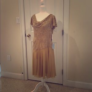 Beautiful gold sequined dress